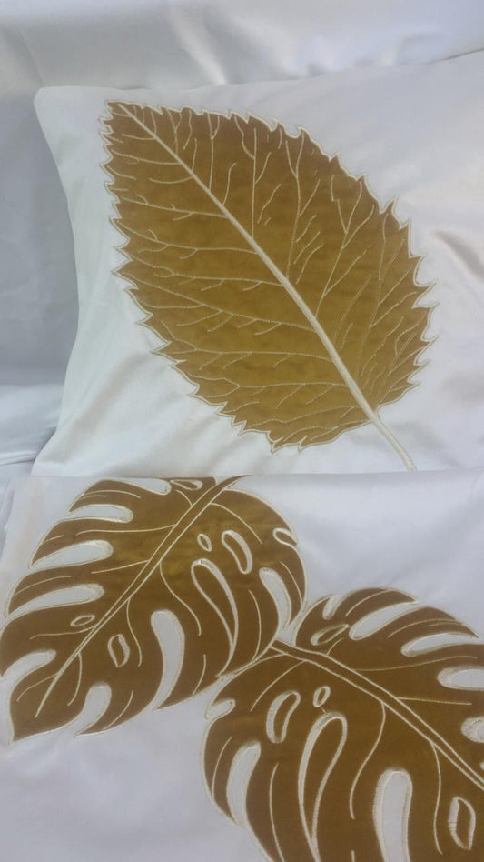 Leaf pillow