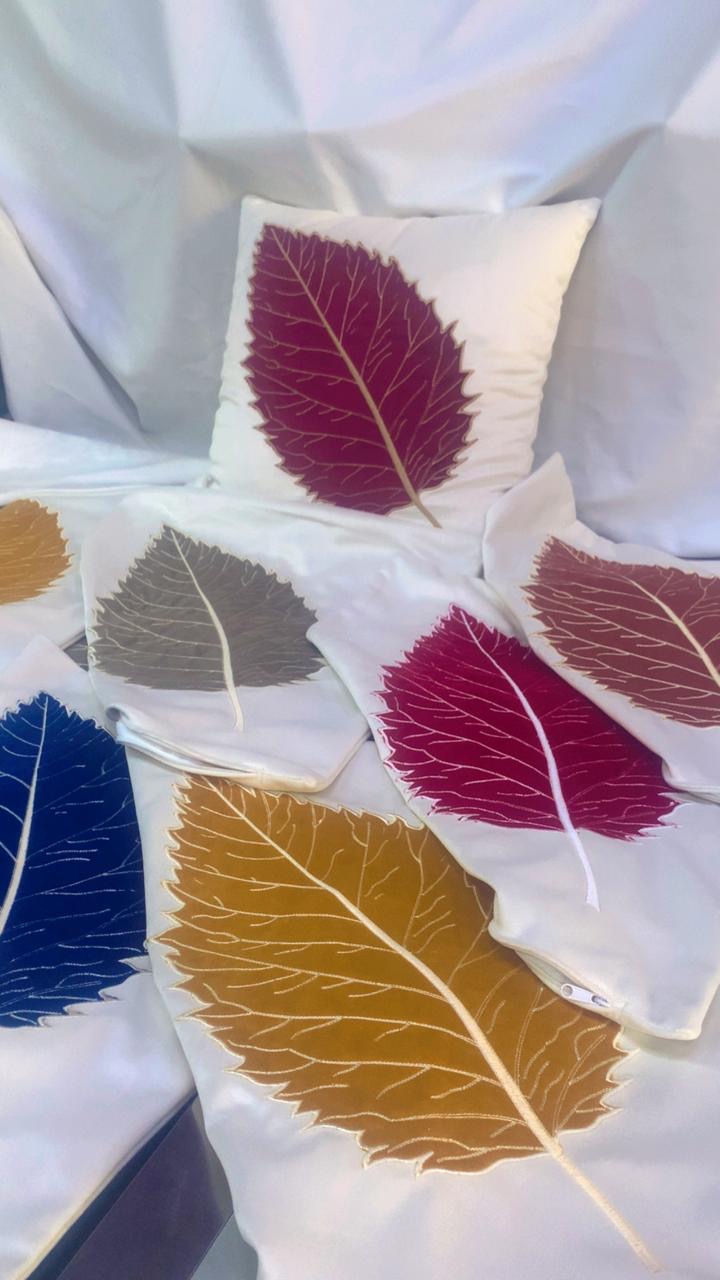 Leaf pillow