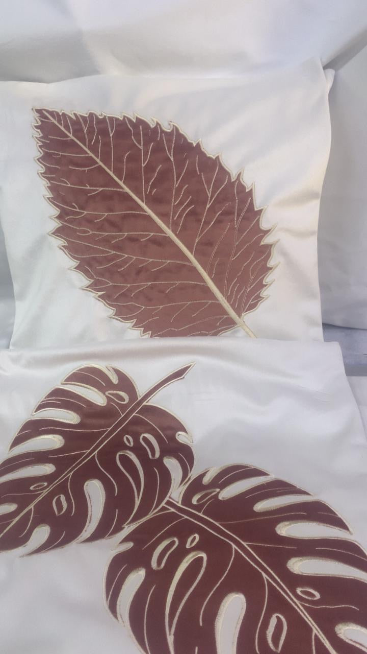 Leaf pillow